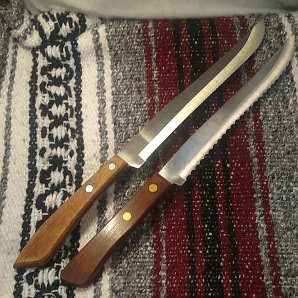 Knives - Picture 4 of 6